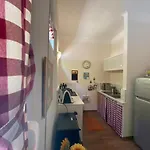 Casa Di Arianna Alle Cinque Terre 3* Corniglia
