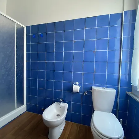 Casa Di Arianna Alle Cinque Terre بيت ضيافة 3*