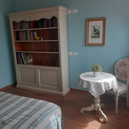 Casa Di Arianna Alle Cinque Terre بيت ضيافة