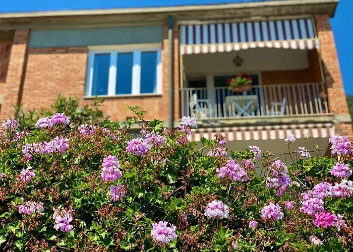 Casa Di Arianna Alle Cinque Terre 3* كورنيجليا